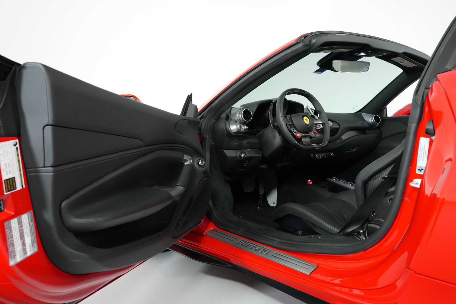 Used 2023 Ferrari F8 Tributo RWD image 27