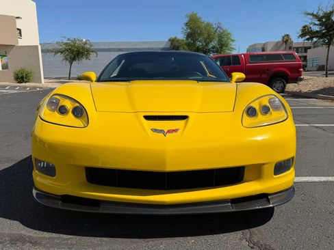 Used 2006 Chevrolet Corvette Z06 w/ Preferred Equipment Group RWD image 3