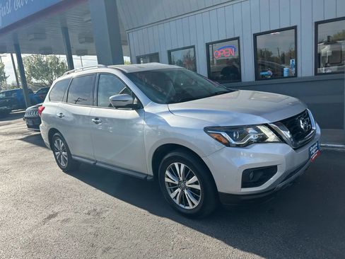 Used 2020 Nissan Pathfinder SL image 35