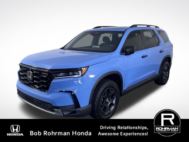 Used 2025 Honda Pilot TrailSport image 10
