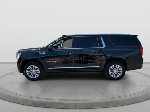 Used 2026 GMC Yukon XL Denali w/ Sun & Power Step Package AWD/4WD image 5