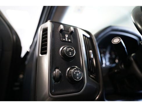 Used 2017 Chevrolet Silverado 1500 LT w/ All Star Edition AWD/4WD image 17