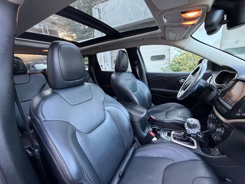 Used 2014 Jeep Cherokee Limited AWD/4WD image 36