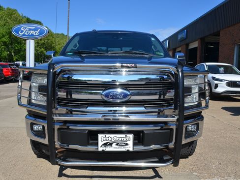 Used 2016 Ford F150 Lariat w/ Equipment Group 502A Luxury AWD/4WD image 5