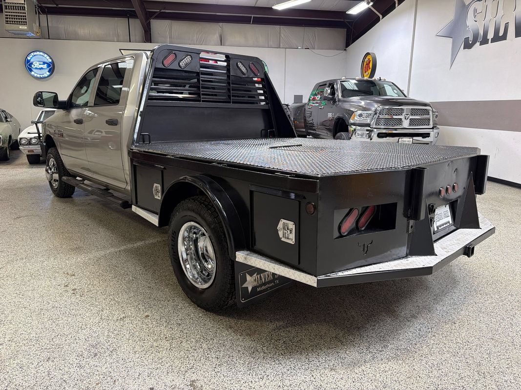 Used 2012 RAM 3500 ST w/ Chrome Appearance Group AWD/4WD image 5