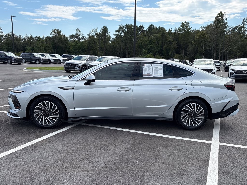 Used 2024 Hyundai Sonata SEL FWD image 7