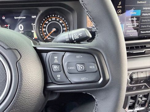 New 2026 Jeep Gladiator Mojave image 11