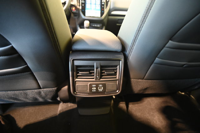 New 2026 Subaru Forester Limited AWD/4WD image 31