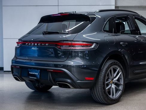 Certified 2025 Porsche Macan image 26