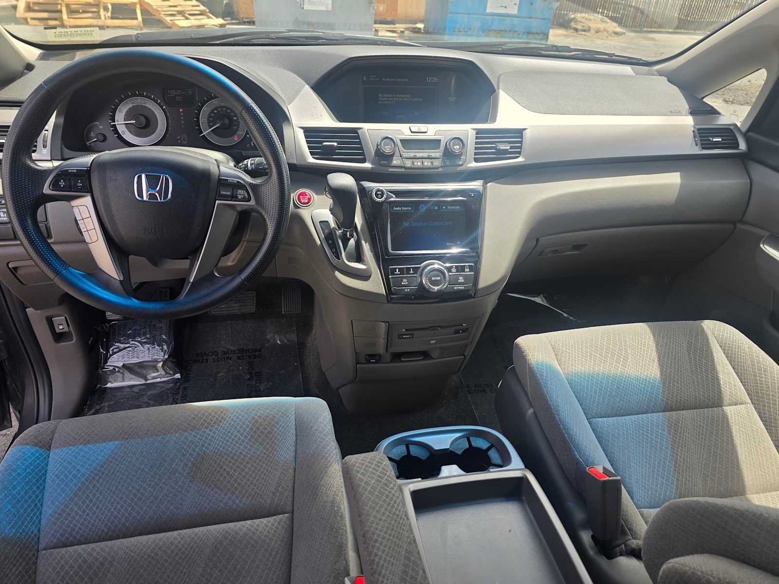 Used 2016 Honda Odyssey SE image 19
