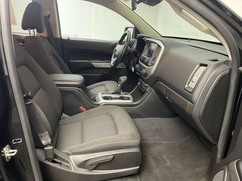 Certified 2022 Chevrolet Colorado LT w/ Safety Package AWD/4WD image 28