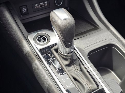 New 2025 Nissan Sentra SV w/ Trunk Package image 12