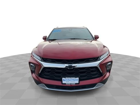 Used 2024 Chevrolet Blazer LT w/ Convenience Package image 3