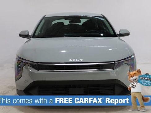 Used 2025 Kia K4 FWD image 2