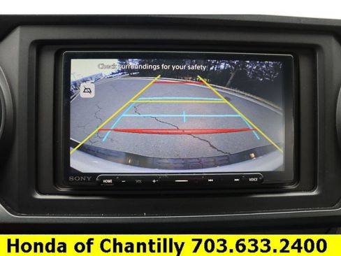 Used 2017 Toyota Tacoma SR w/ Tow Package image 14