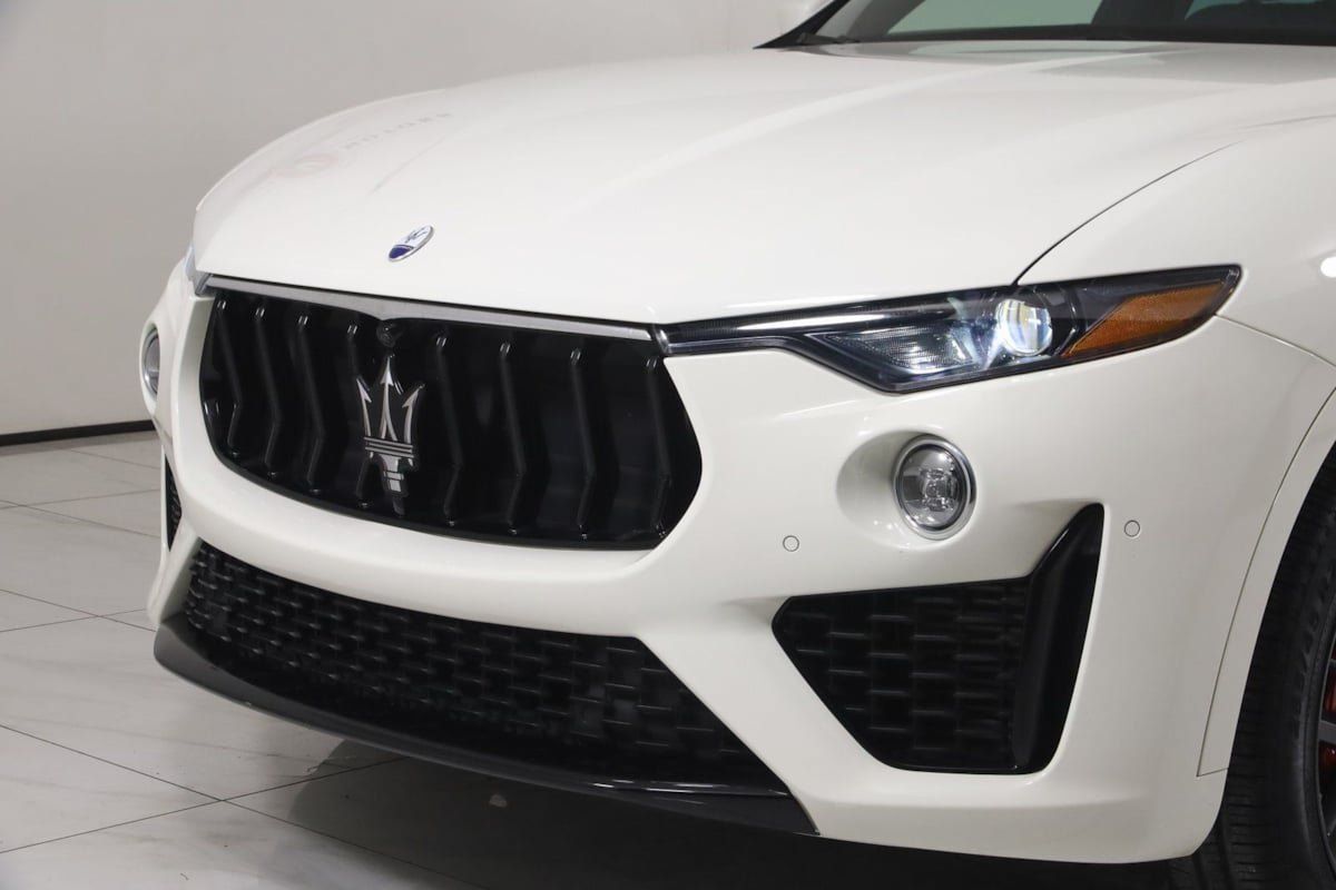 Used 2022 Maserati Levante Modena AWD/4WD image 46