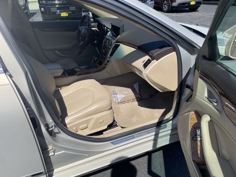 Used 2009 Cadillac CTS 3.6 AWD image 30
