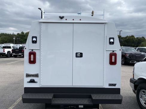 New 2024 Chevrolet Express 3500 w/ Power Convenience Package RWD image 4