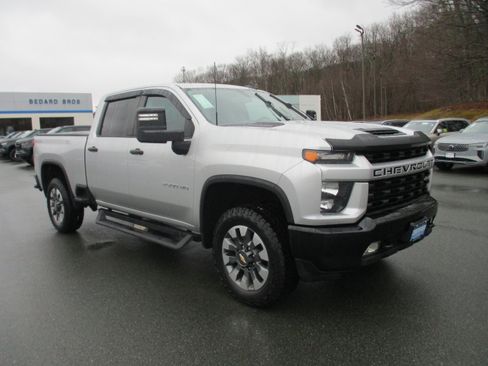 Certified 2022 Chevrolet Silverado 2500 Custom w/ Custom Value Package AWD/4WD image 3