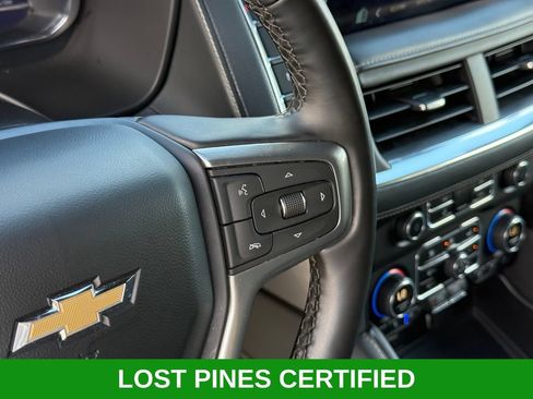Used 2024 Chevrolet Suburban Premier RWD image 12