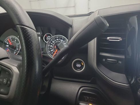 Used 2024 RAM 3500 Tradesman w/ Chrome Appearance Group image 28