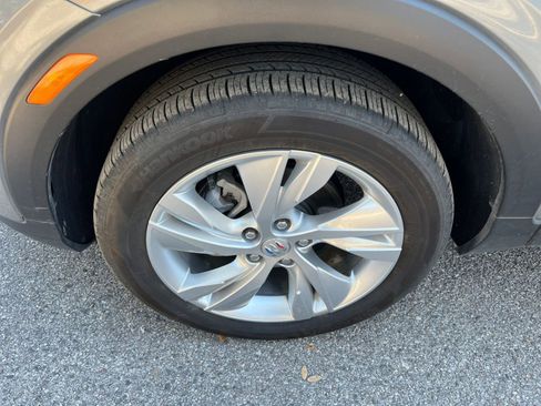 Used 2025 Buick Encore GX Preferred image 23