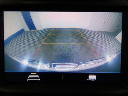 Used 2021 GMC Sierra 1500 SLE image 14