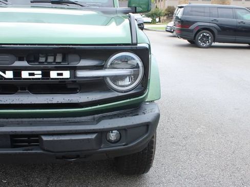 Used 2025 Ford Bronco Outer Banks AWD/4WD image 40