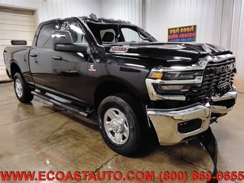 Used 2025 RAM 2500 Tradesman image 4
