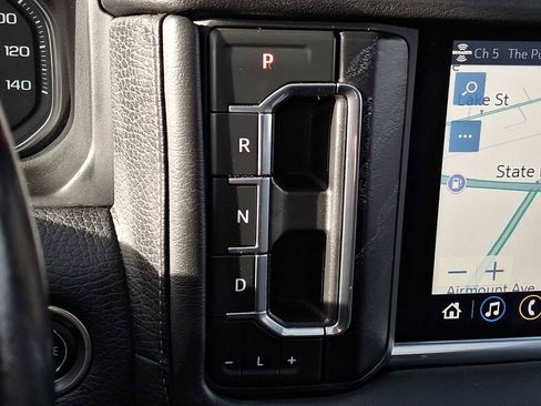 Used 2021 GMC Yukon XL Denali w/ Denali Ultimate Package image 15