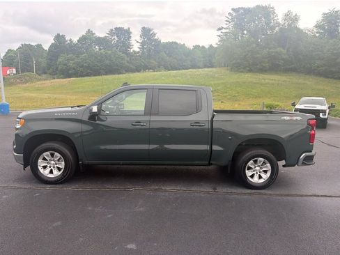 Used 2025 Chevrolet Silverado 1500 LT AWD/4WD image 5