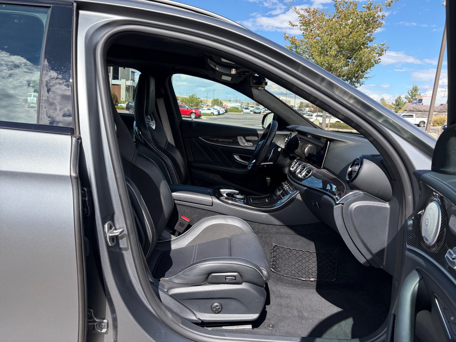 Used 2019 Mercedes-Benz E 63 AMG S image 28
