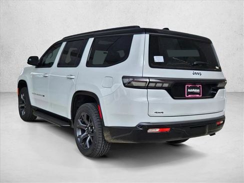 New 2026 Jeep Grand Wagoneer 4WD image 9