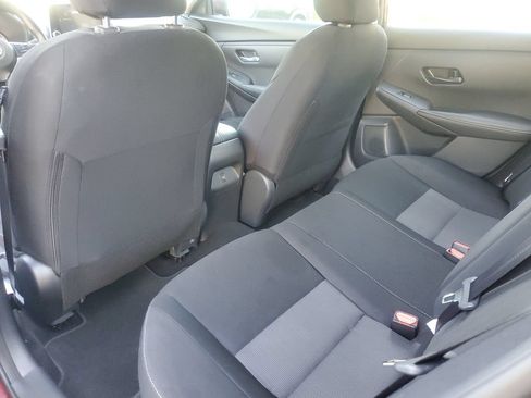 Certified 2025 Nissan Sentra SV FWD image 9