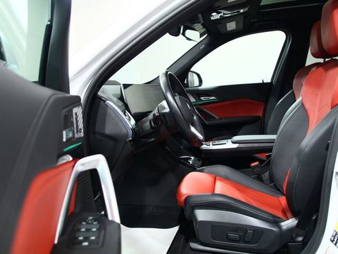 Used 2023 BMW X1 xDrive28i w/ Premium Package image 4