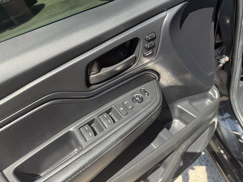 Used 2024 Honda Odyssey Sport image 16
