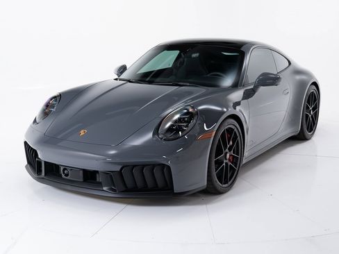 Used 2026 Porsche 911 Carrera GTS image 1