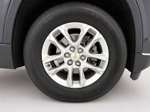 Used 2021 Chevrolet Traverse LT AWD/4WD image 34