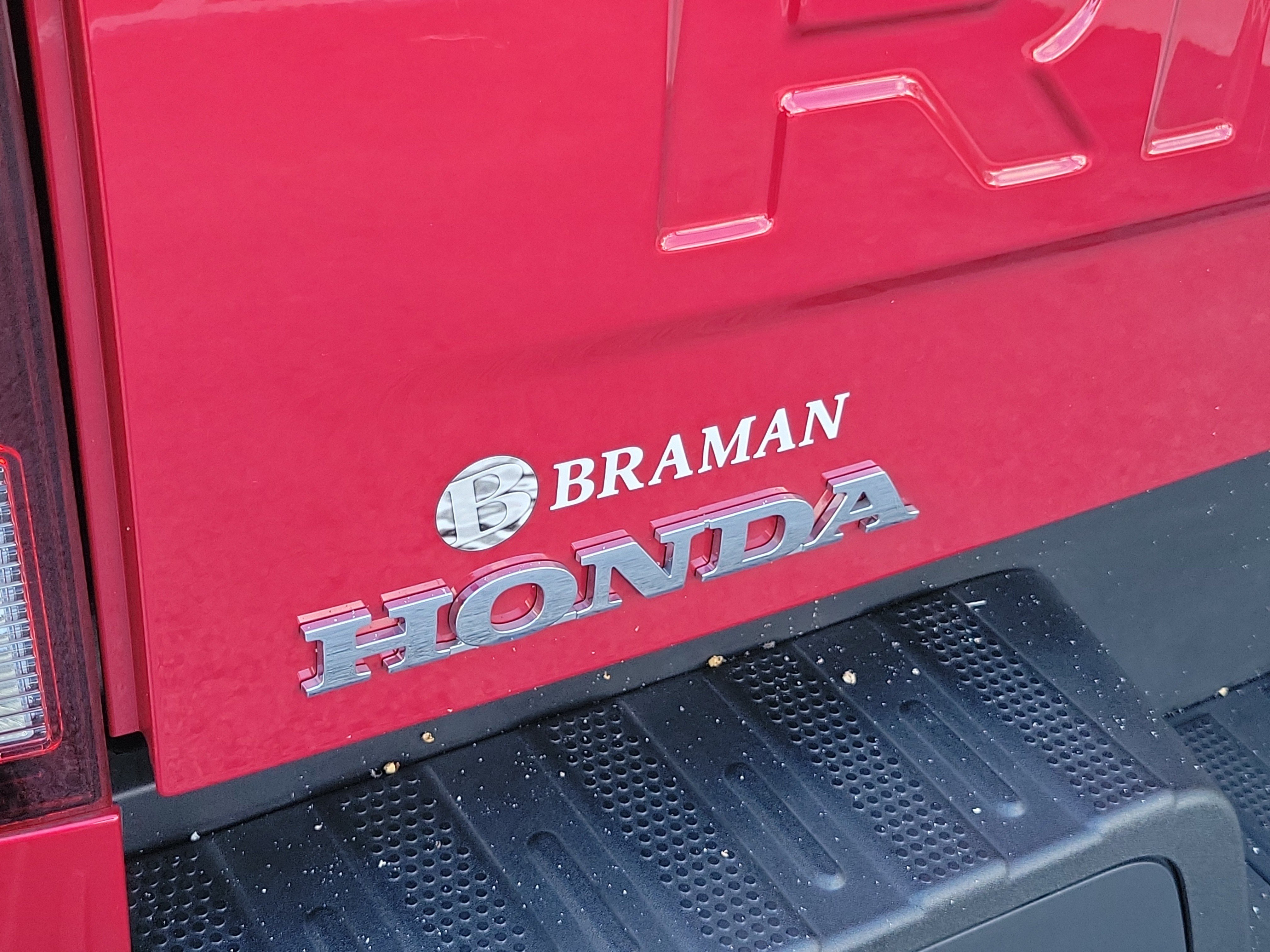 Certified 2025 Honda Ridgeline RTL image 5