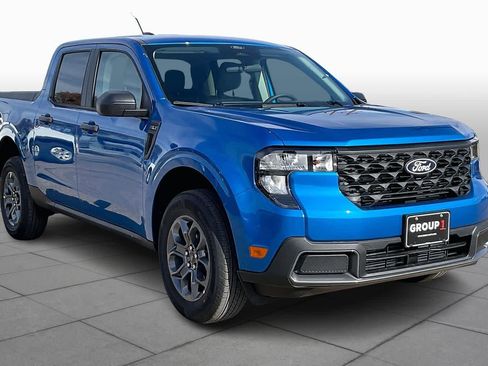 New 2026 Ford Maverick XLT image 2