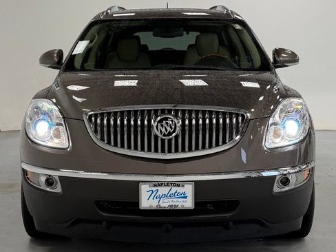 Used 2011 Buick Enclave CXL FWD image 7