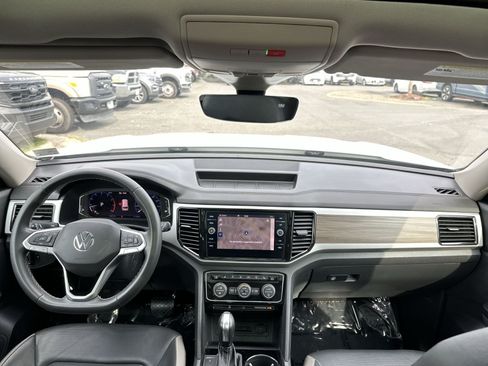 Used 2021 Volkswagen Atlas SEL Premium AWD/4WD image 24