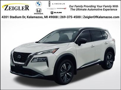 Used 2023 Nissan Rogue SL w/ SL Premium Package