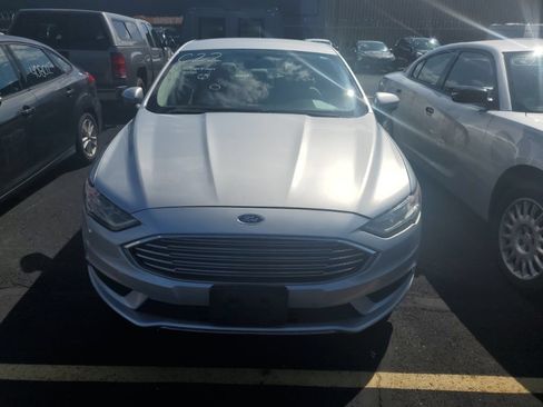Used 2017 Ford Fusion S FWD image 2