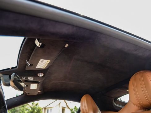 Used 2020 Aston Martin V8 Vantage Coupe RWD image 29