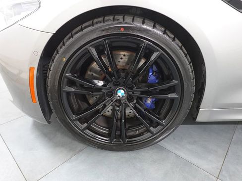 Used 2019 BMW M5 image 28