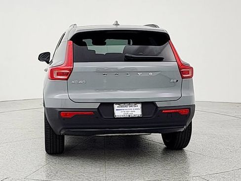 New 2026 Volvo XC40 B5 Plus w/ Climate Package AWD/4WD image 6