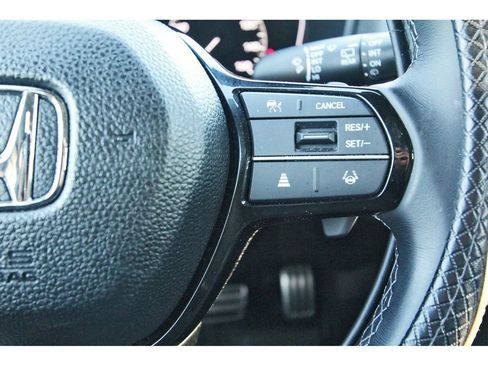 Used 2023 Honda Civic Sport image 19