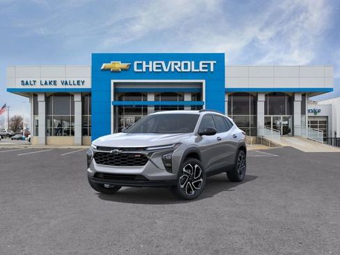 New 2026 Chevrolet Trax RS image 8