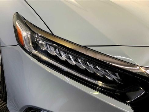 Used 2022 Honda Accord Sport image 26